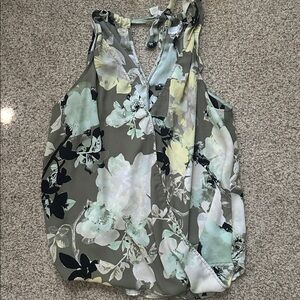 New York & Company Green Floral Top